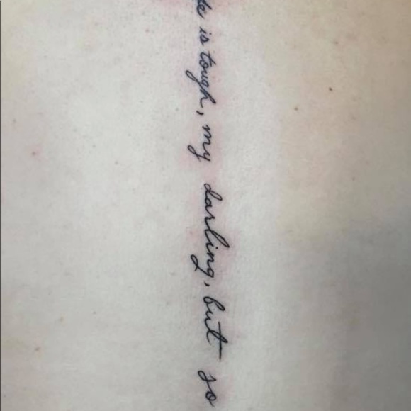 Meet your Posher, Lindsey - Picture 1 of 1